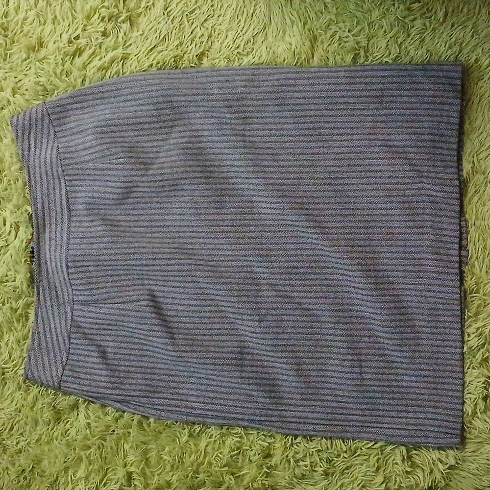 Madison Studio Tweed pencil skirt inner lining | Size 8